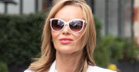 amanda holden topless|Amanda Holden, 50, sunbathes topless during luxury holiday in。